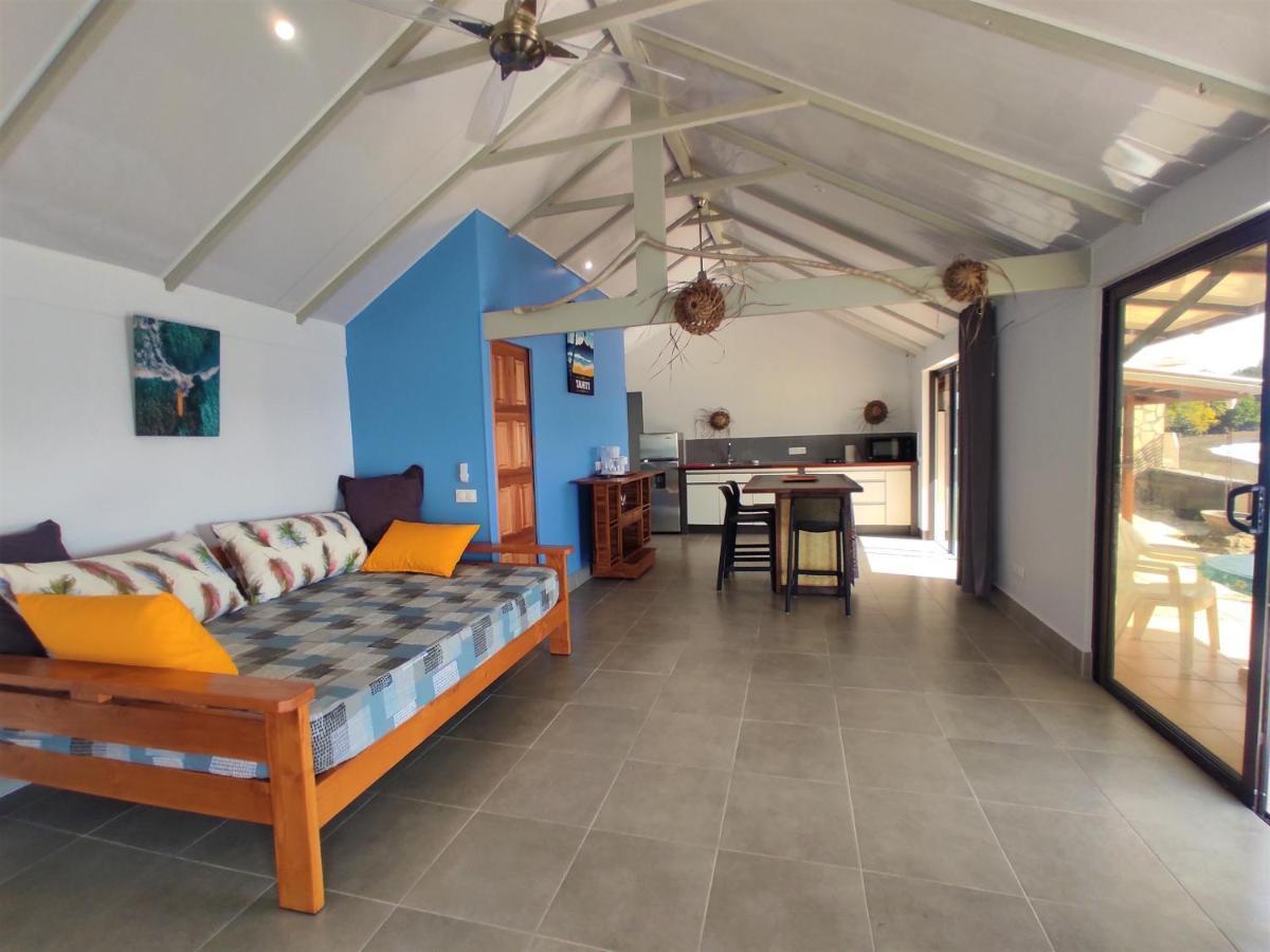 Tahiti - Taharaa Beach Bungalow Arue  Exterior foto